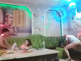chinese ktv kinky group sex sitting lady