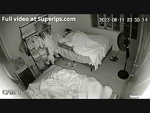 IPCAM – Poor naughty parents fuck in their bed