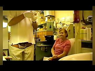 KrisztinaSissy play 27 live update 0.1