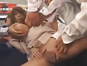 Hitomi 