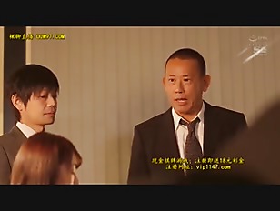 【犯されるOL】突然の豪雨で閉じ込められた上役後輩…湿った服と肌が、予想外の一線を越えさせた■新名あみん