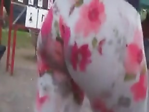 Jiggly ass in spandex