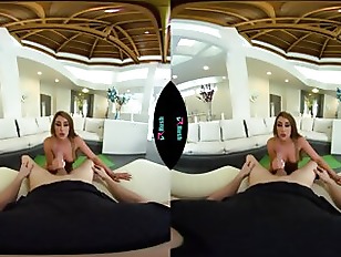 VR Christiana Cinn Leia Christiana