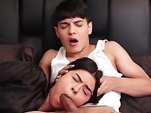 BED SHARING WITH NAIVE FOREIGN COLLEGE GIRL APRIL ADDAMS