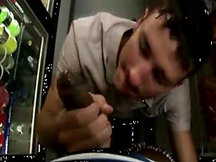 White gay sucks thug