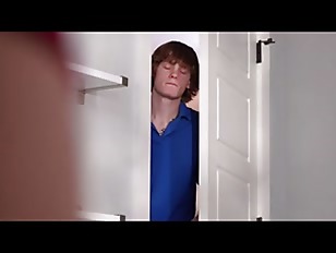 sis started my New Year by swallowing my spermIr3t