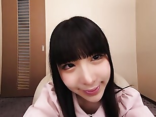 《 横宮七海 》魅力溢れるチアガールが、かわいさとセクシーさを兼ね備えた魅惑のエッチ体験！