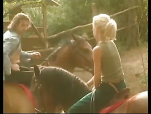 Cyntia Marshal riding