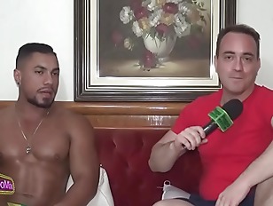 #Suite69 - Stripper Dotado Dodô Pitbull reveals the backstage of erotic shows - Part 2- WhatsApp PapoMix(11) 94779-1519