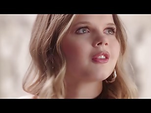 Petite cute Intern seduces her older bossTAlm