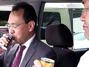 マジックミラーNTR｜鏡の向こうでエロ巨乳な人妻が上司のデカチンをフェラし不倫セックスで痙攣絶頂しお掃除フェラする俺の妻