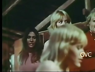 Female Chauvinists (US,1974) Director: Jaacov Jaacovi