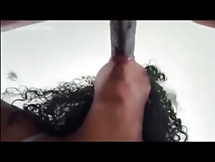 British Olivia goes crazyLm1PiDLy