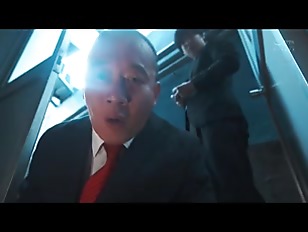 【人妻NTR】「…妻が上司に寝取られた！」 これは禁断の性行為！結婚3年目の記念日を迎えた夫婦のヌード撮影！