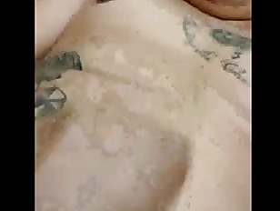 Andrade Jonathan es un pervertido y pedófilo que se masturba frente a una niña de 7 años
