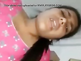 Chut Fad Sex H D - Indian Bhabhi Masturbation Ahhh Uhhh Chut Fad di Bhabhi