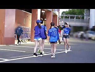 【素人流出】「執拗にナンパしてきて断ったのに…」しつこいストーカー男達から襲われた女子大生サークル！【素人Clover】