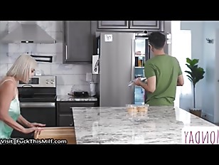 Addison James – Making A Move On My Stepmom