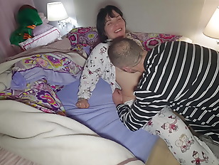 1on1 porn video – Homemade sex with my hot wife getting fucked and cumshot in mouth. Amateur milf with big pussy.