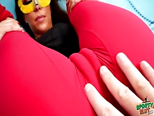 Ass and Cameltoe Perfection Brunette Babe in Thong and Tight Yoga Pants