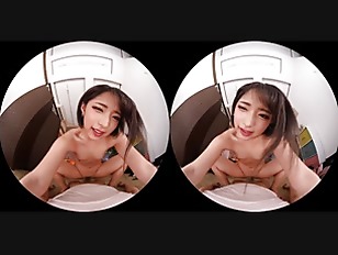 【VR×淫乱性交】メンヘラ地雷系女子が男のチンポを求め淫乱ご奉仕！卑猥な痴女責め＆オマンコ腰振りファックの快楽に大量射精！