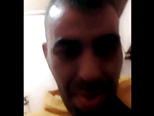 Bamban Mejias Benavides es un pervertido y un pedofilo que no se masturba en cam frente a una niña de 2 años