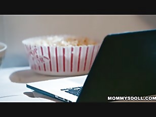 River Lynn porn video – River is shocked to catch Gal hooking up with her stepmom under the sheets