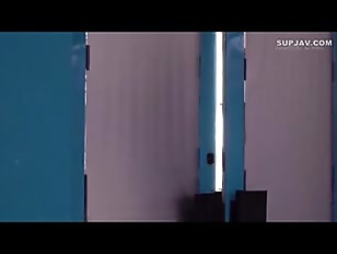 【マジックミラー号】「これってもしかして…」ナンパした素人JDがどんな妨害をされても我慢できたら賞金ゲットできる羞恥企画！