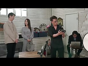 【人妻NTR】「夫の上司に撮影を打診されて…。」断れなくなってしまった泣きぼくろのエロいスレンダー妻！