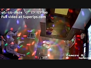 IPCAM – Korean college couple kissing