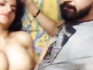 Porn couples in Karachi