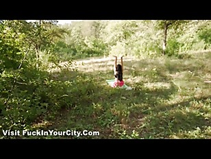 Publi porn video – Sexy Yoga Girl Gets Taken Hard in the Woods After WorkoutVPr1IfaJ